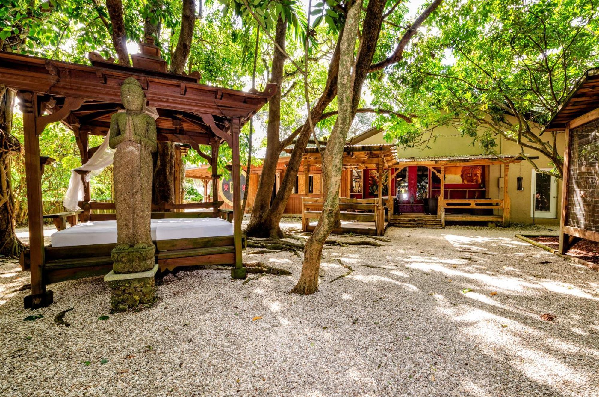Exclusive Lake Tiny House In Beautiful Japanese Garden Homestead Esterno foto